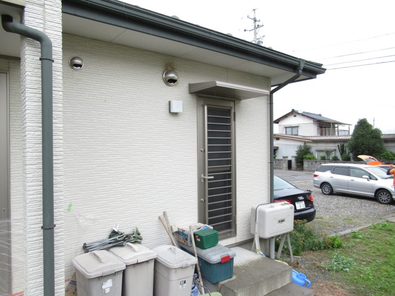 収納棚付 差し掛け屋根を施工しました 飯田市のリフォーム 住まいる工房